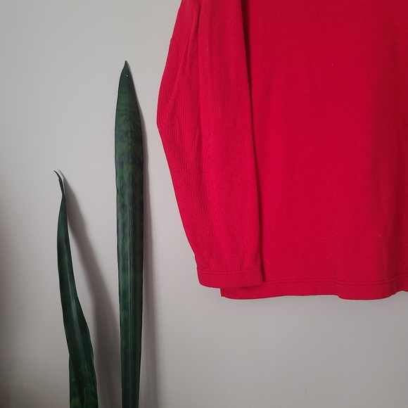 CASUAL CONNECTIONS | Red Long Sleeve Turtleneck Top – Women’s Medium - Picture 2 of 3
